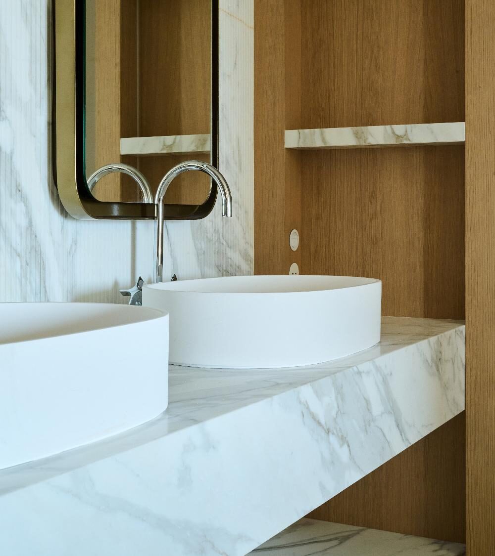 Baño en Calacatta Gold.