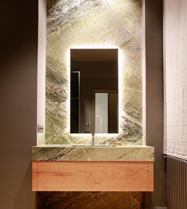 Baño en Irish Green y en Blue Roma diseñado por Murad García, Valencia.