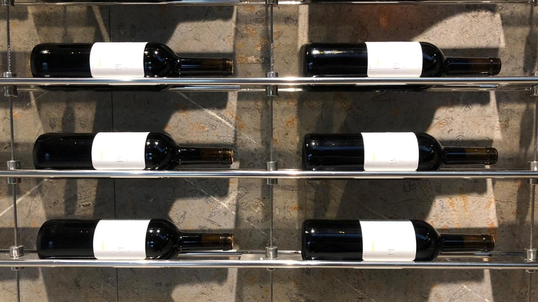 Bodega en Jurassic Fossil, diseño de Folch Arquitectos, Matadepera, Barcelona.